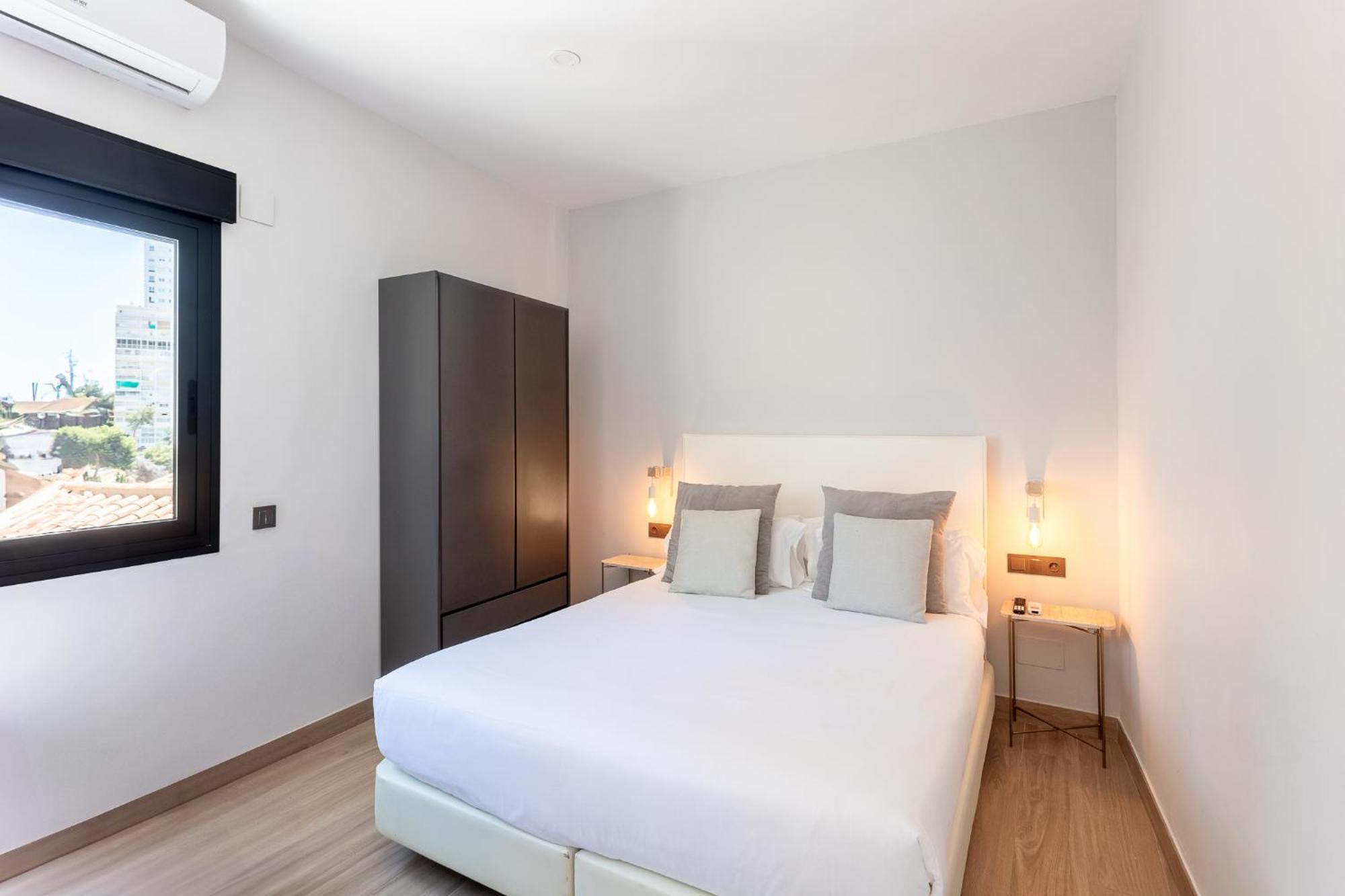 Arenal Suites Бенідорм Номер фото