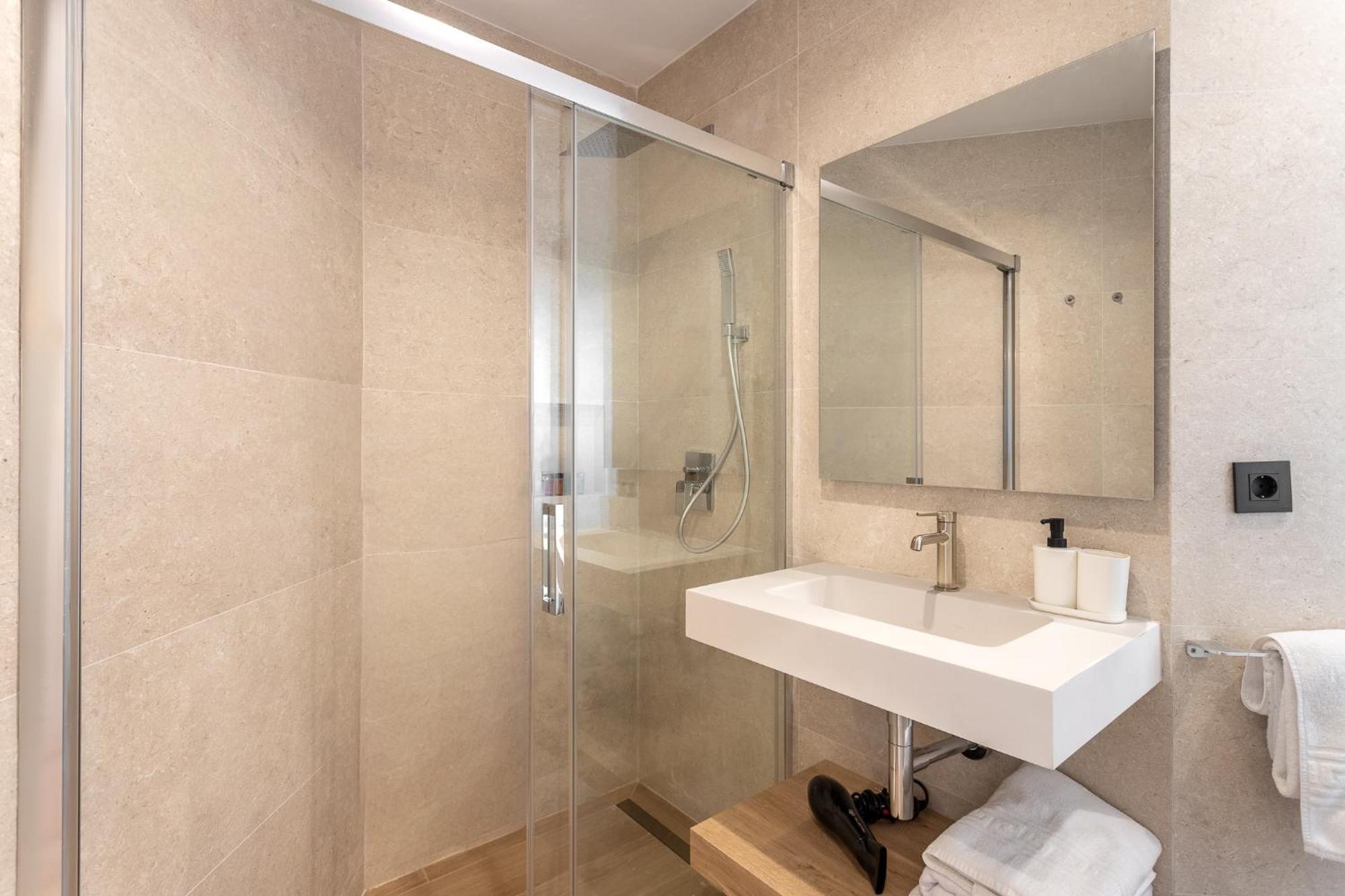 Arenal Suites Бенідорм Номер фото